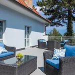 Aparthotel Testa 4*