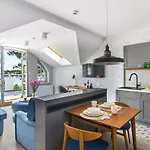 Testa Aparthotel