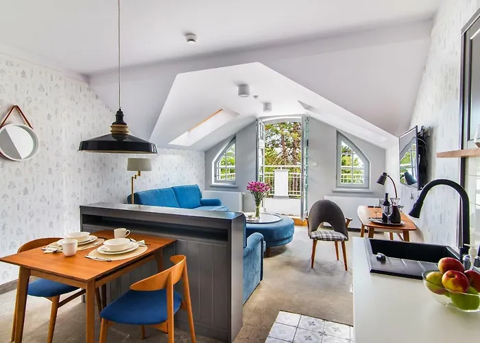 Ξενοδοχείο με διαμερίσματα Testa 4*